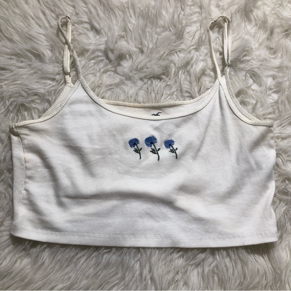 Hollister flower tank top  large L embroidered crop tops shirt summer spring
